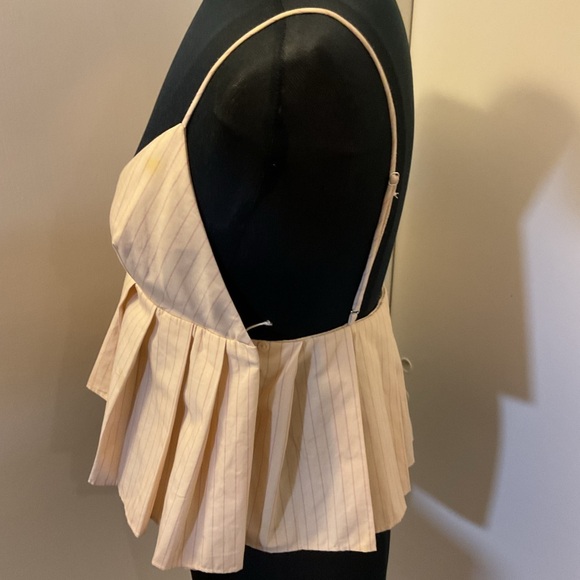7. Zara Beige Pinstripe Pleated Sleeveless Top Size Large - Picture 8 of 9